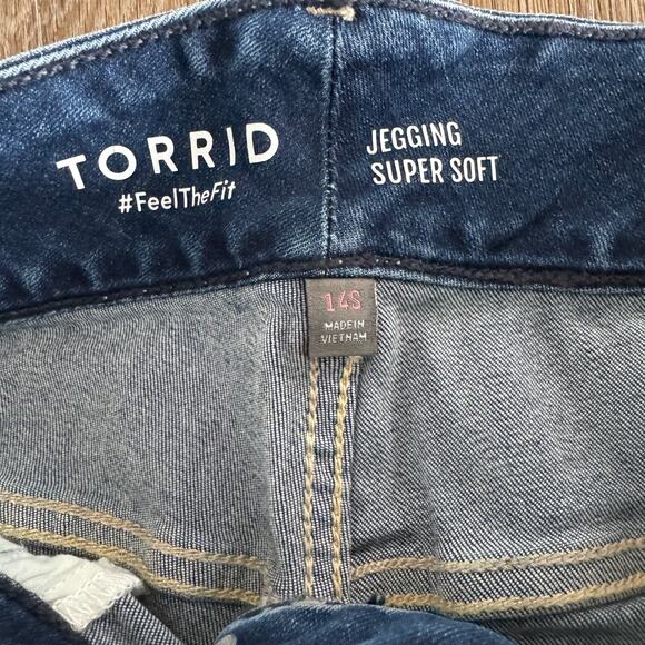 Torrid Women's Plus Petite Jegging Skinny High-Rise Jean Blue Grotto - Size 14P - Picture 8 of 10